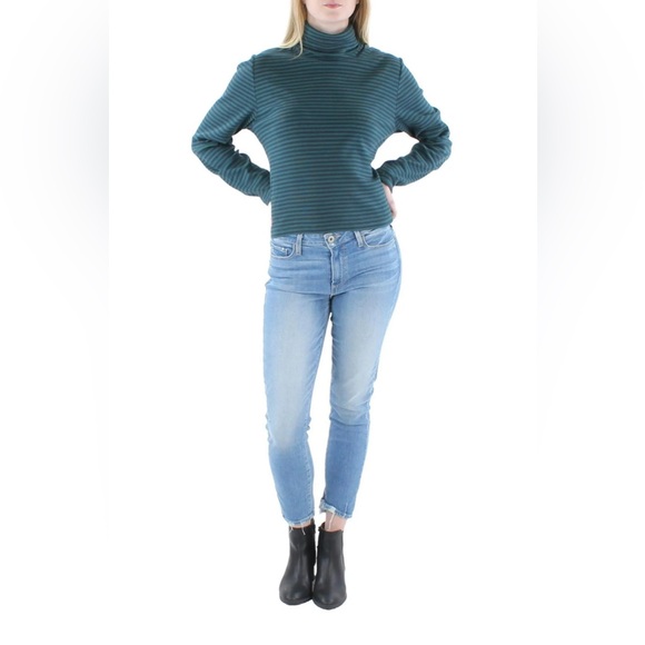 NWT [Levi's] Green Striped Ribbed Long-Sleeve Everyday Turtleneck Womens Plus 2X - Picture 2 of 8
